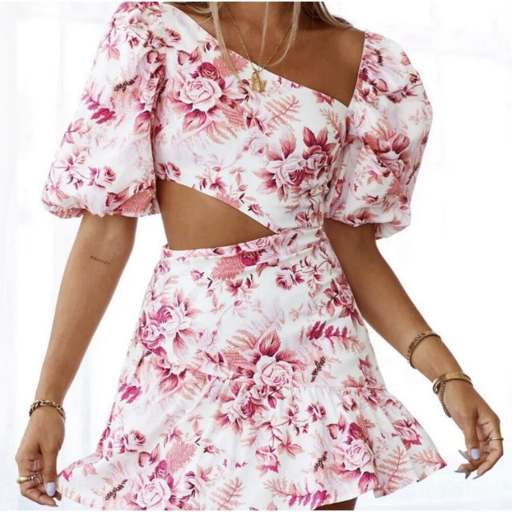 Hello Molly Sweetest Kind Pink Floral Cut Out Mini Dress size XS NWOT